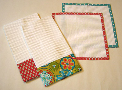 Pleated Oven Towel / A variation on the Oven Towel / An easy sewing project  #sewing 